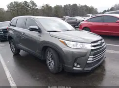 5TDKZRFHXKS310253 2019 TOYOTA HIGHLANDER
