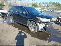 5TDKZRFHXKS553691 2019 TOYOTA HIGHLANDER