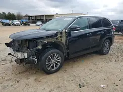 5TDKZRFHXKS560558 2019 TOYOTA HIGHLANDER
