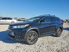 5TDKZRFHXKS560768 2019 TOYOTA HIGHLANDER