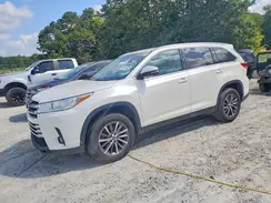 5TDKZRFHXKS561497 2019 TOYOTA HIGHLANDER