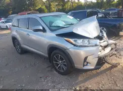 5TDKZRFHXKS574489 2019 TOYOTA HIGHLANDER