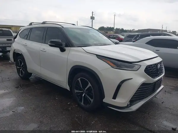 5TDLZRAH0MS052307 2021 TOYOTA HIGHLANDER - Image 1