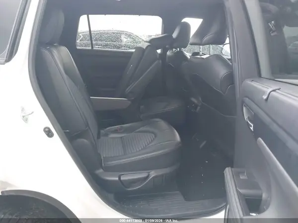 5TDLZRAH0MS052307 2021 TOYOTA HIGHLANDER - Image 8