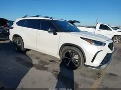 5TDLZRAH0MS078146 2021 TOYOTA HIGHLANDER
