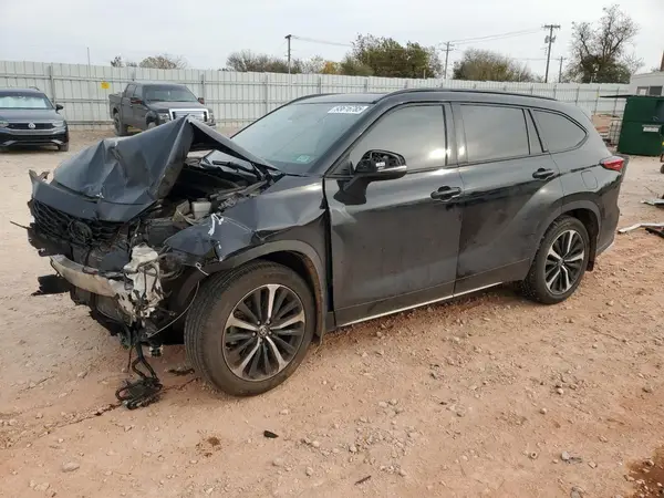 5TDLZRAH0NS110580 2022 TOYOTA HIGHLANDER - Image 1