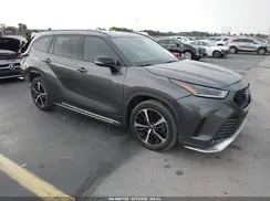 5TDLZRAH0NS131767 2022 TOYOTA HIGHLANDER