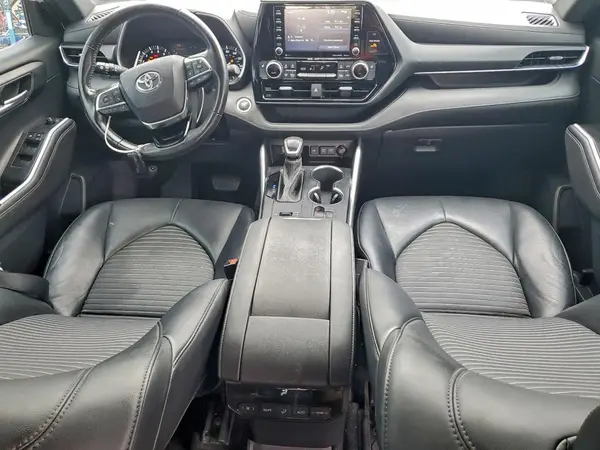 5TDLZRAH1MS071674 2021 TOYOTA HIGHLANDER - Image 8