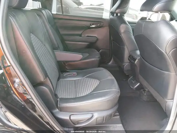 5TDLZRAH1MS081055 2021 TOYOTA HIGHLANDER - Image 8