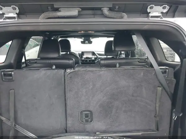 5TDLZRAH1NS132006 2022 TOYOTA HIGHLANDER - Image 8