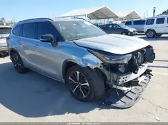 5TDLZRAH2MS066046 2021 TOYOTA HIGHLANDER
