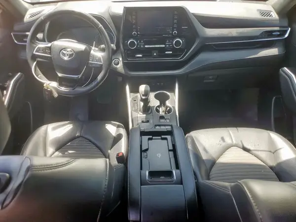 5TDLZRAH2MS085342 2021 TOYOTA HIGHLANDER - Image 8
