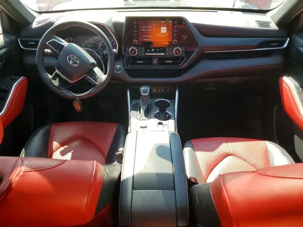 5TDLZRAH2NS114498 2022 TOYOTA HIGHLANDER - Image 8