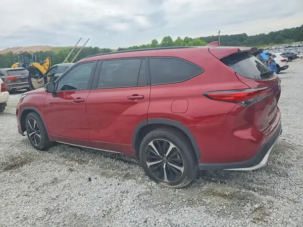 5TDLZRAH2NS131155 2022 TOYOTA HIGHLANDER - Image 2