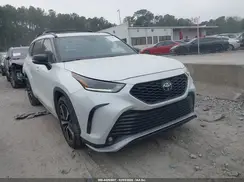 5TDLZRAH2NS137442 2022 TOYOTA HIGHLANDER