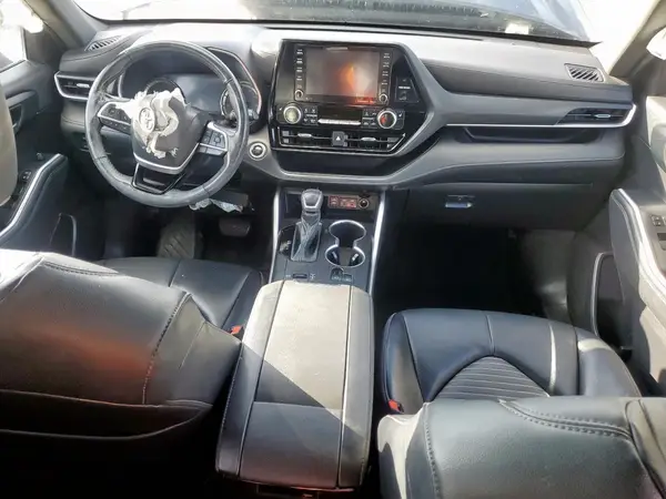 5TDLZRAH3NS133612 2022 TOYOTA HIGHLANDER - Image 8