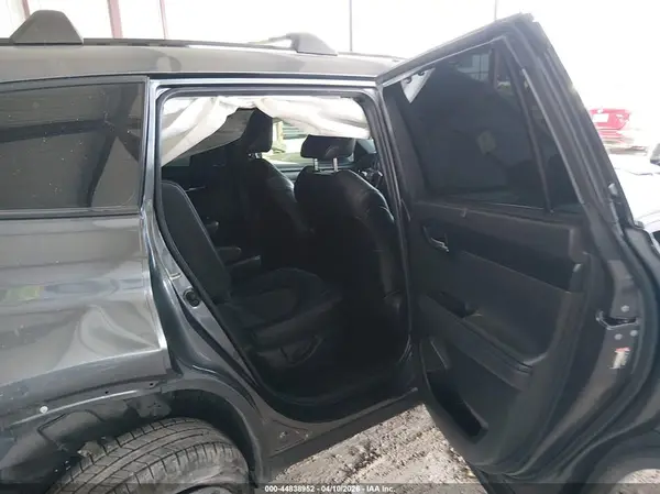 5TDLZRAH4MS032822 2021 TOYOTA HIGHLANDER - Image 8