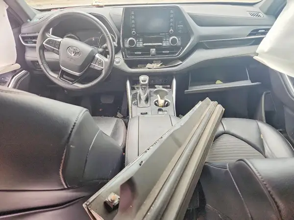 5TDLZRAH4NS110677 2022 TOYOTA HIGHLANDER - Image 8