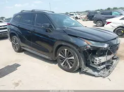 5TDLZRAH5MS063223 2021 TOYOTA HIGHLANDER