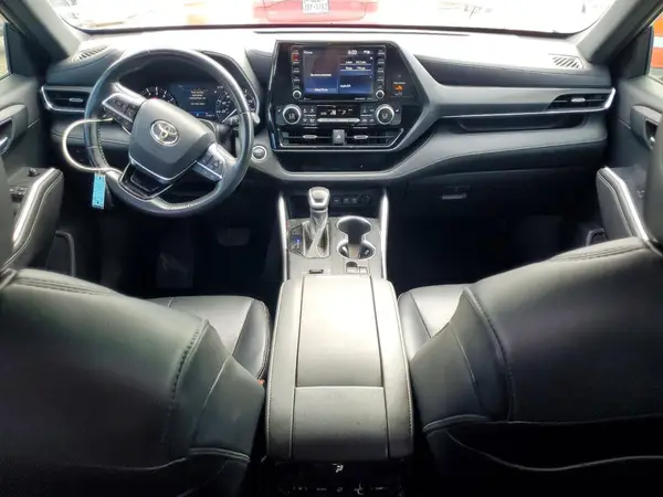 5TDLZRAH5MS068907 2021 TOYOTA HIGHLANDER - Image 8