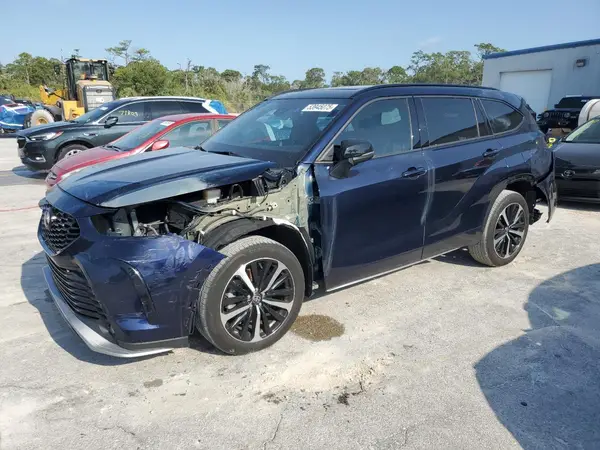 5TDLZRAH5NS133434 2022 TOYOTA HIGHLANDER - Image 1