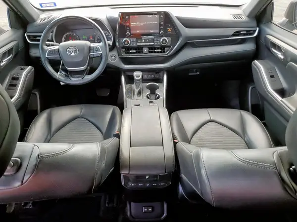 5TDLZRAH5NS133661 2022 TOYOTA HIGHLANDER - Image 8