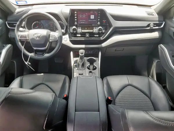 5TDLZRAH6NS105187 2022 TOYOTA HIGHLANDER - Image 8