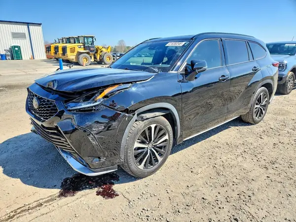 5TDLZRAH7MS049761 2021 TOYOTA HIGHLANDER - Image 1