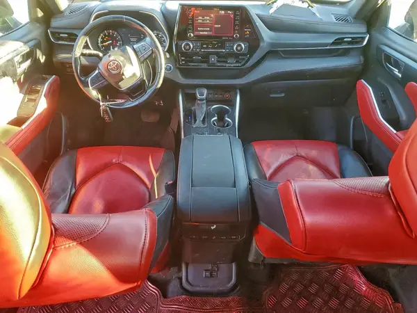 5TDLZRAH8MS041376 2021 TOYOTA HIGHLANDER - Image 8