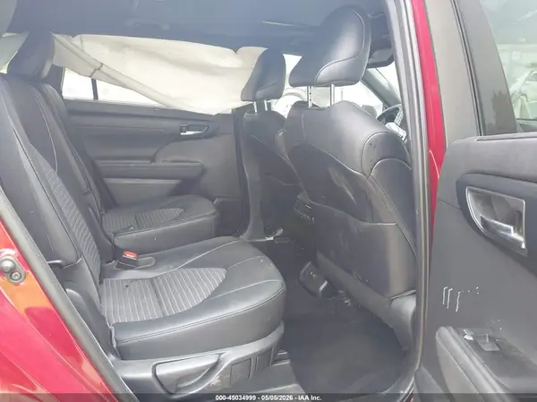 5TDLZRAH9MS038762 2021 TOYOTA HIGHLANDER - Image 8