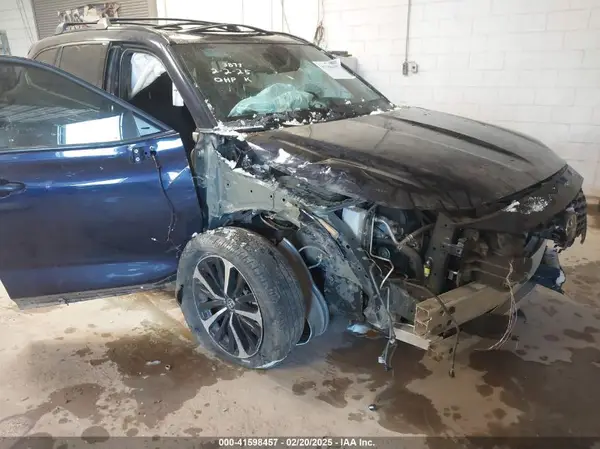 5TDLZRAH9MS064231 2021 TOYOTA HIGHLANDER - Image 1