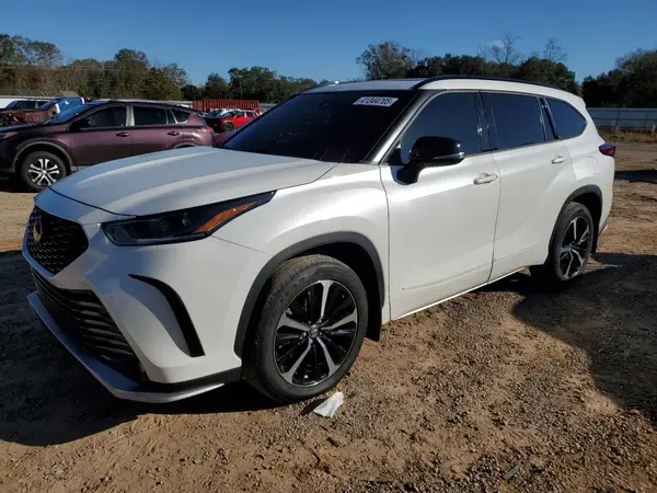 5TDLZRAH9MS074483 2021 TOYOTA HIGHLANDER - Image 1
