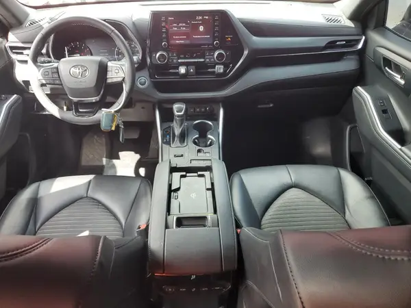 5TDLZRAH9MS075746 2021 TOYOTA HIGHLANDER - Image 8