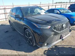 5TDLZRAH9NS131976 2022 TOYOTA HIGHLANDER