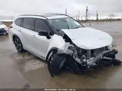 5TDLZRAHXNS096526 2022 TOYOTA HIGHLANDER
