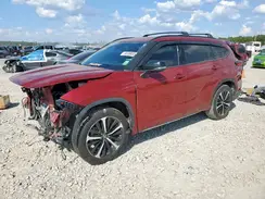 5TDLZRAHXNS110215 2022 TOYOTA HIGHLANDER