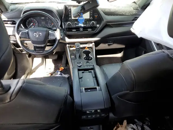 5TDLZRBH0MS148890 2021 TOYOTA HIGHLANDER - Image 8