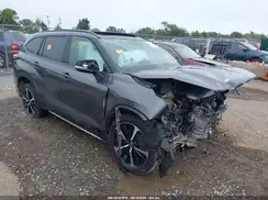 5TDLZRBH0NS242737 2022 TOYOTA HIGHLANDER