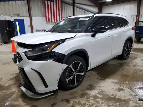 5TDLZRBH0NS253544 2022 TOYOTA HIGHLANDER - Image 1