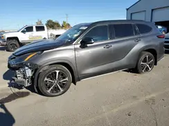 5TDLZRBH1MS138806 2021 TOYOTA HIGHLANDER