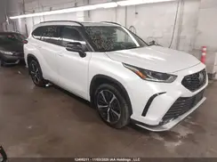 5TDLZRBH1NS204725 2022 TOYOTA HIGHLANDER