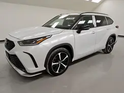 5TDLZRBH1NS245176 2022 TOYOTA HIGHLANDER