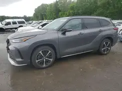 5TDLZRBH2MS089017 2021 TOYOTA HIGHLANDER