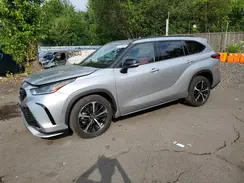 5TDLZRBH2NS173095 2022 TOYOTA HIGHLANDER