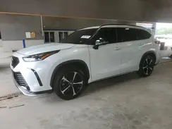 5TDLZRBH2NS206872 2022 TOYOTA HIGHLANDER
