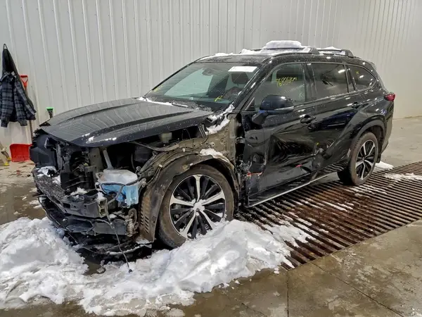 5TDLZRBH3MS121621 2021 TOYOTA HIGHLANDER - Image 1