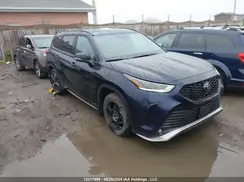 5TDLZRBH3NS213345 2022 TOYOTA HIGHLANDER