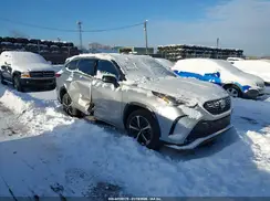 5TDLZRBH3NS216178 2022 TOYOTA HIGHLANDER