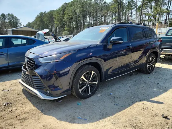 5TDLZRBH3NS242845 2022 TOYOTA HIGHLANDER - Image 1