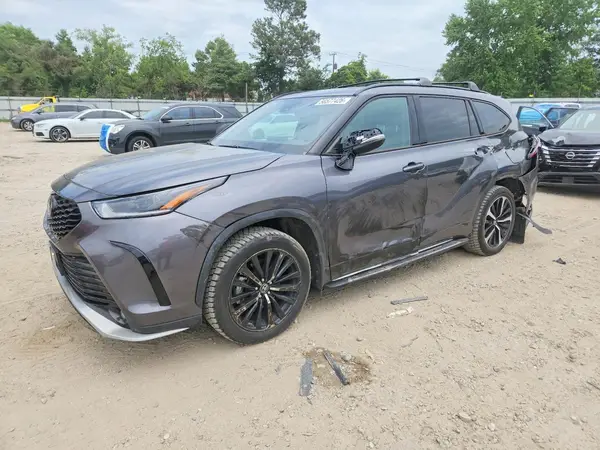 5TDLZRBH4MS150271 2021 TOYOTA HIGHLANDER - Image 1